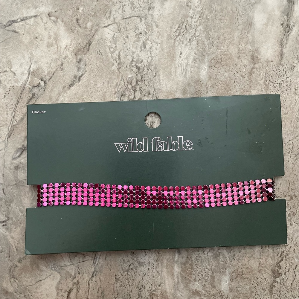Wild fable choker